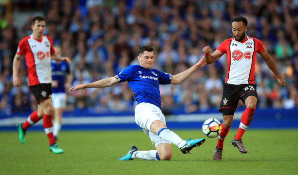 球队中出现 球队中出现