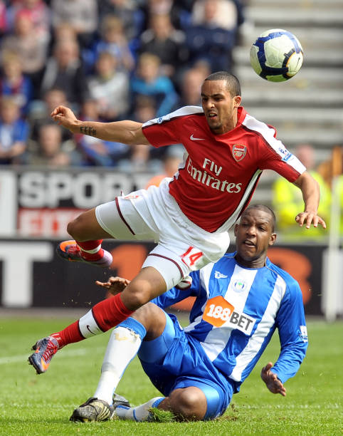 从高规格的 从高规格的